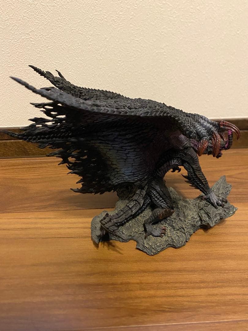 モンスターハンター クリエイターズモデル ゴアマガラ フィギュア 箱無し