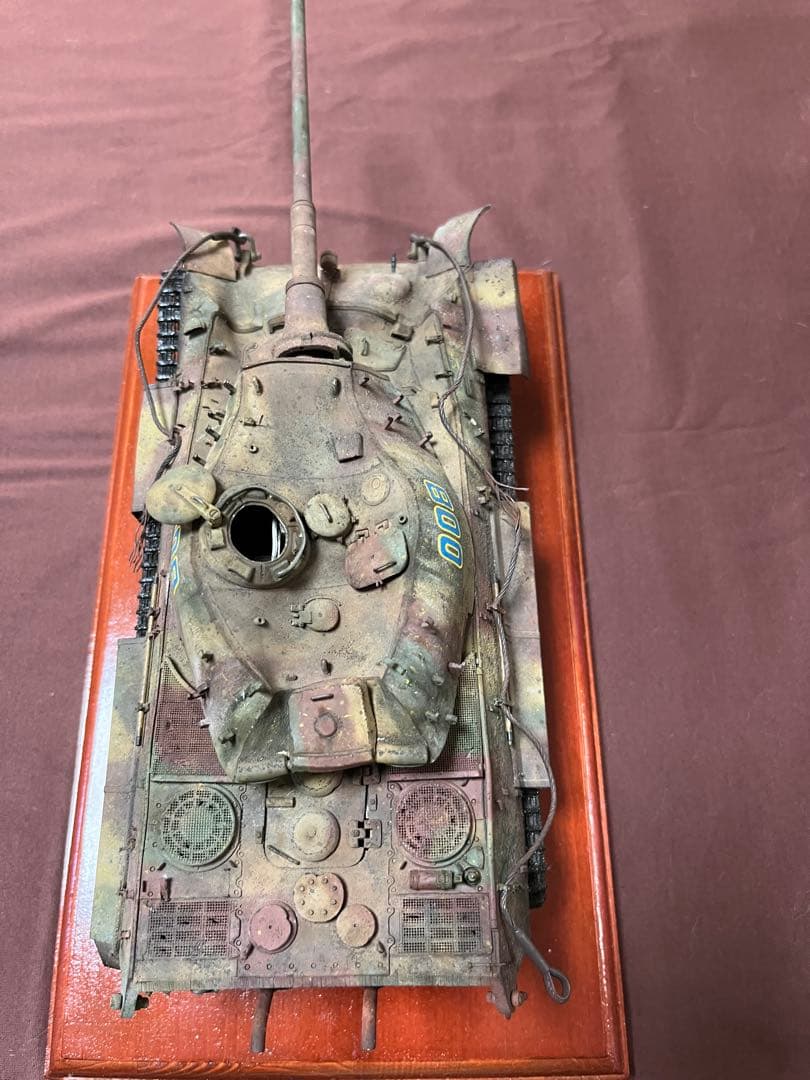 1/35 破壊されたキングタイガー戦車