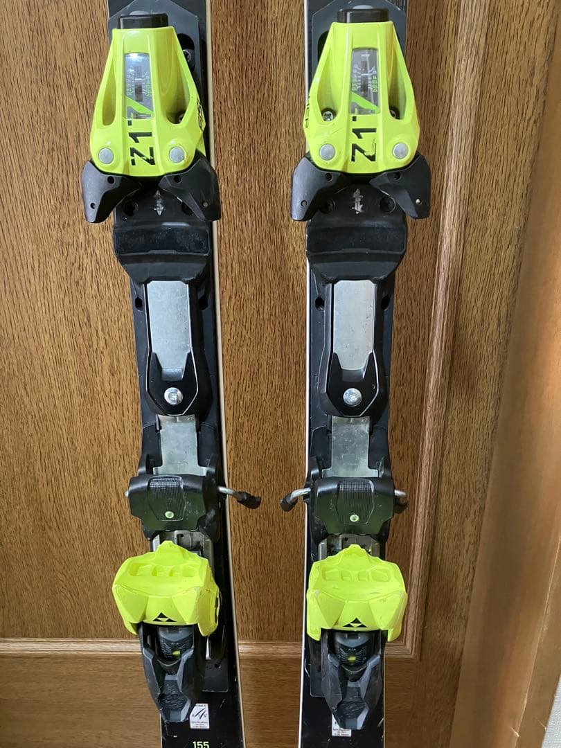 FISCHERフィッシャー　SLスキー