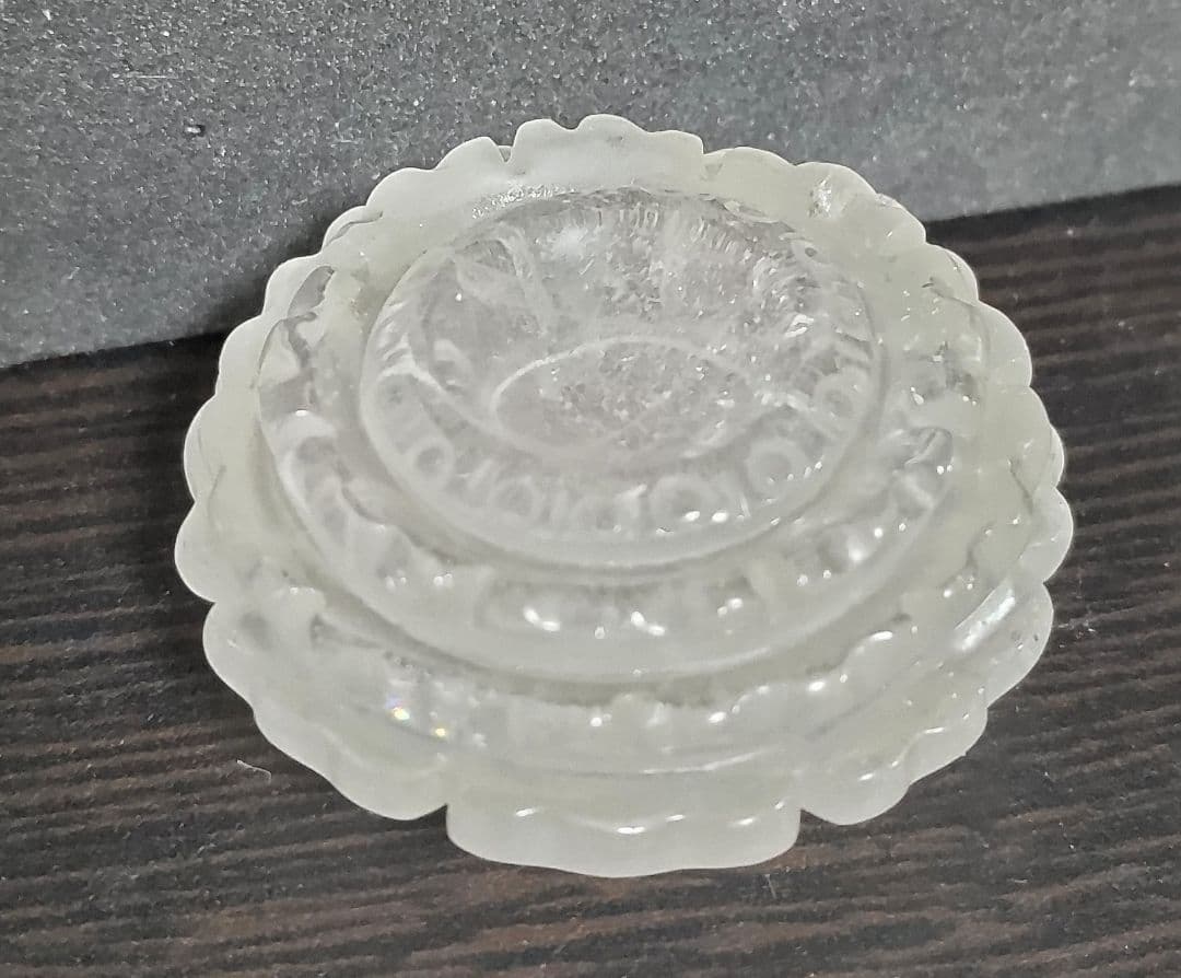 開運　水晶の台座と水晶宝珠　セットで　蓮花玉台　天然水晶　宝珠