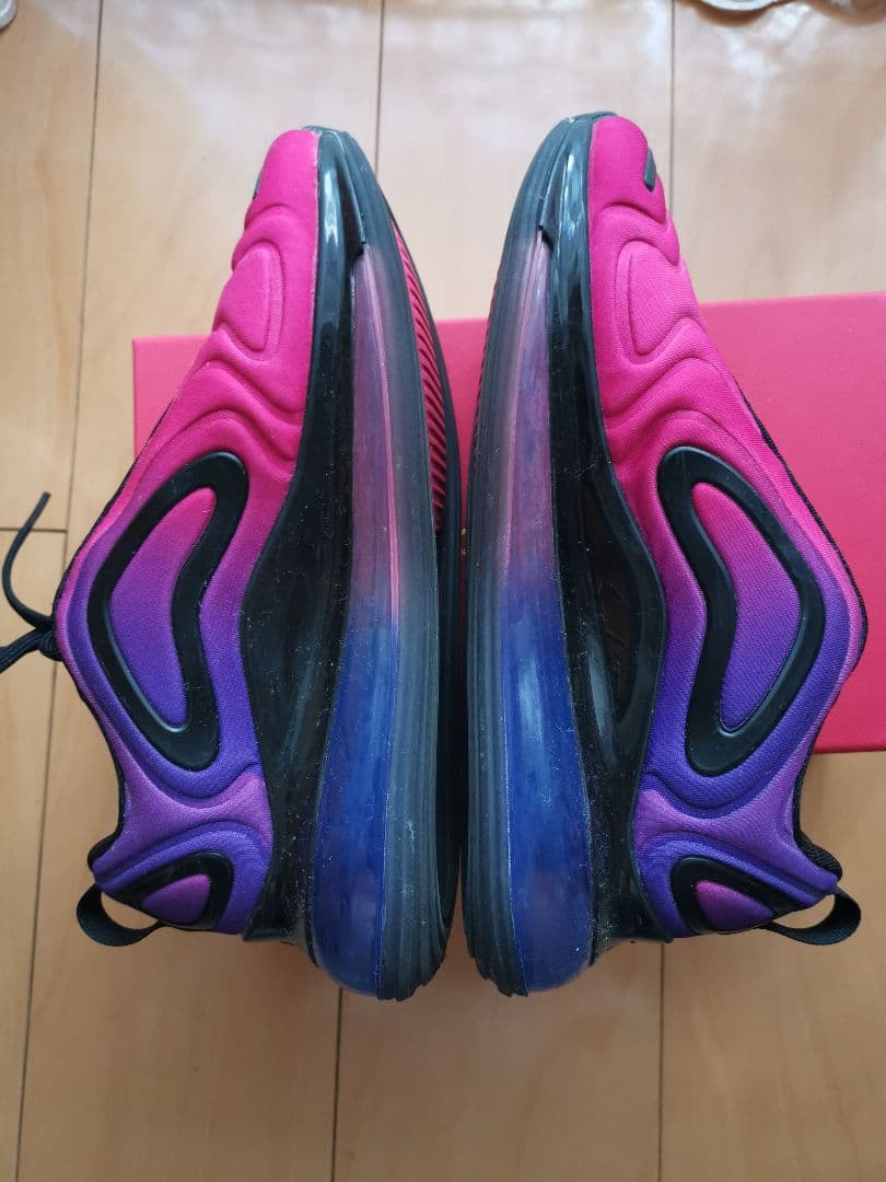 NIKE エアマックス720　⭐️値下げ
