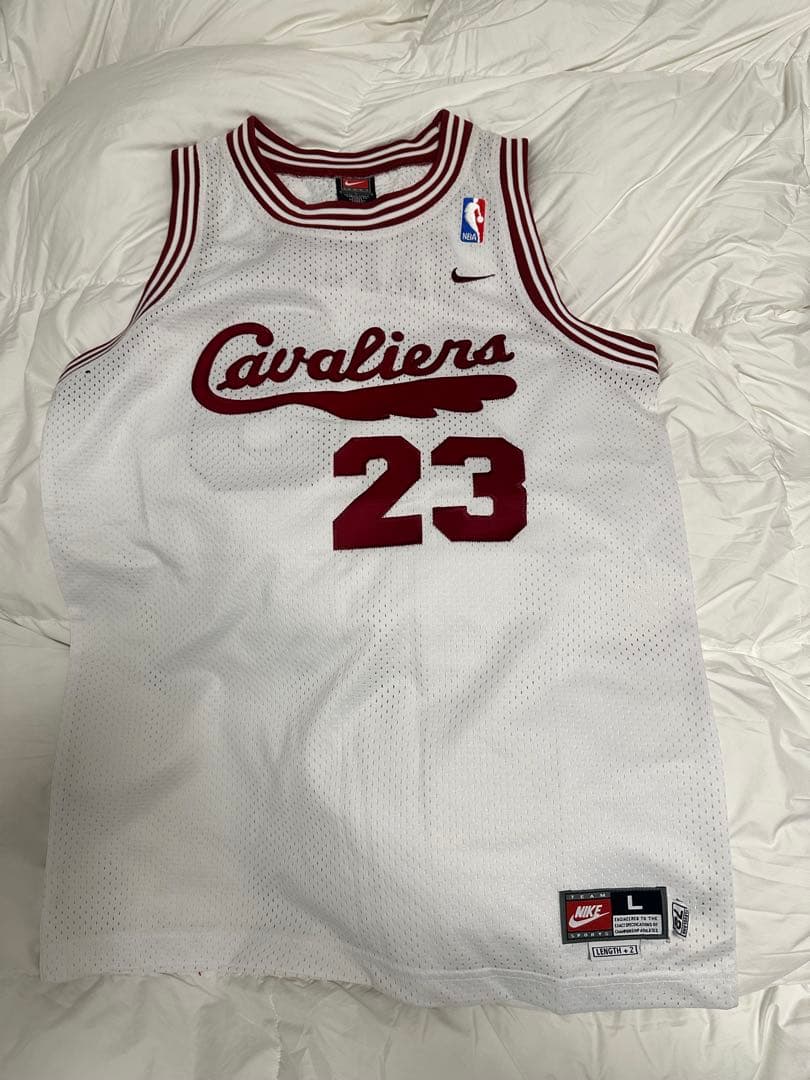 NBAユニフォーム ヴィンス・カーター 、レブロン・ジェームズ