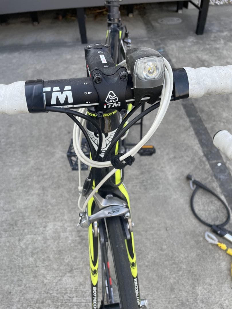 BOTTECCHIA ロードバイク　ボッテキア