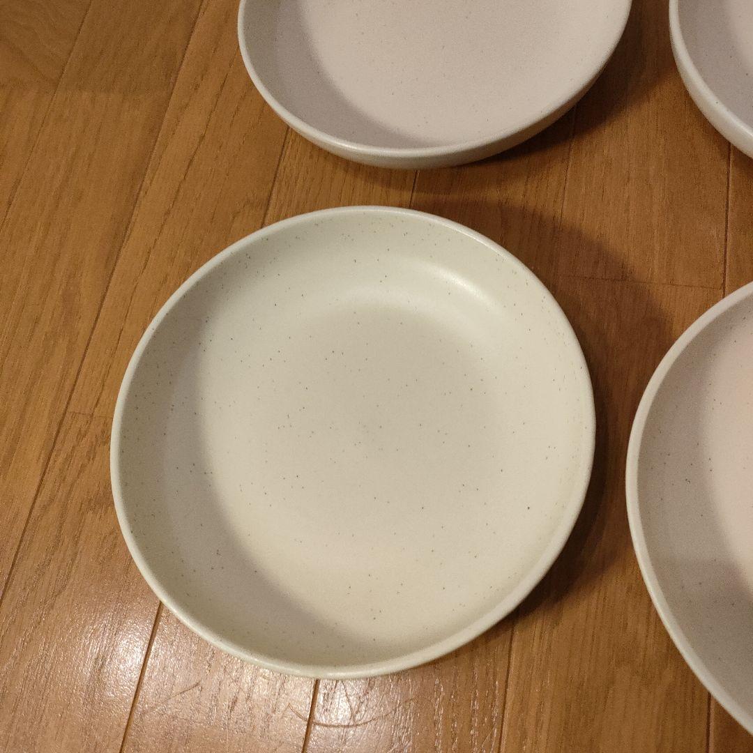 陶器 深皿 4枚セット 約20cm 白粉引（黒い斑点） ④