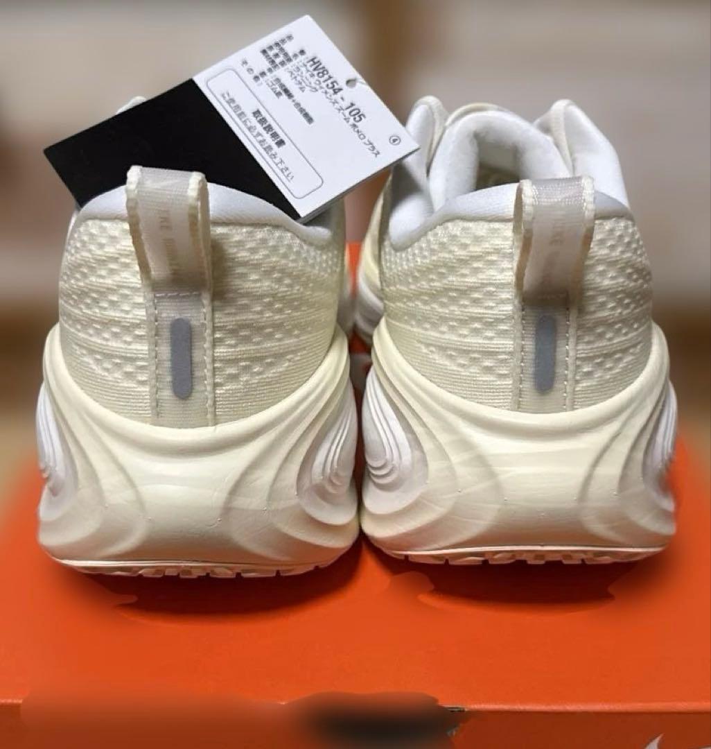 Nike ウィメンズ ボメロプラス 25.5cm ※4/3午前までの限定出品