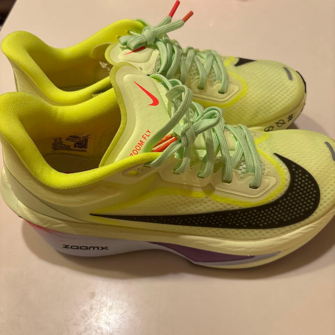 スパイク・シューズ Nike Zoom Fly6