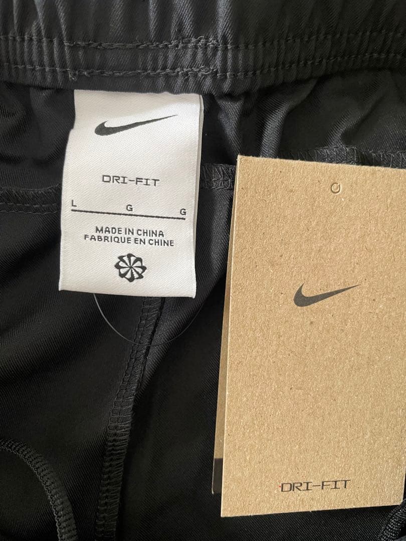 【新品タグ付き】NIKE Dri-FIT セットアップ ★ブラック/Lサイズ