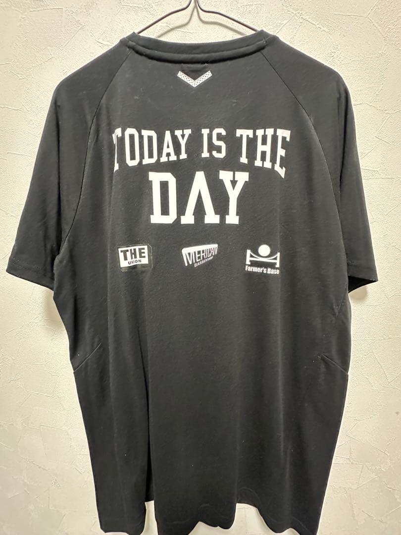 飯塚高校　PUMA ブラック Tシャツ