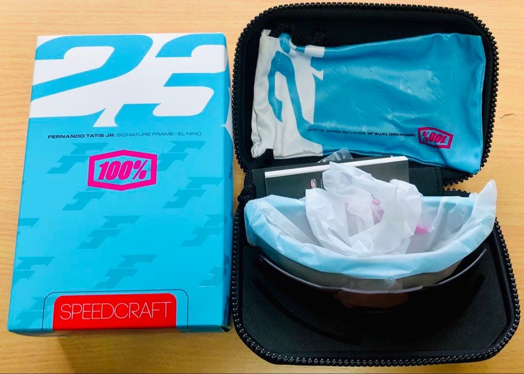 新品 100% サングラス タティスJrモデル
