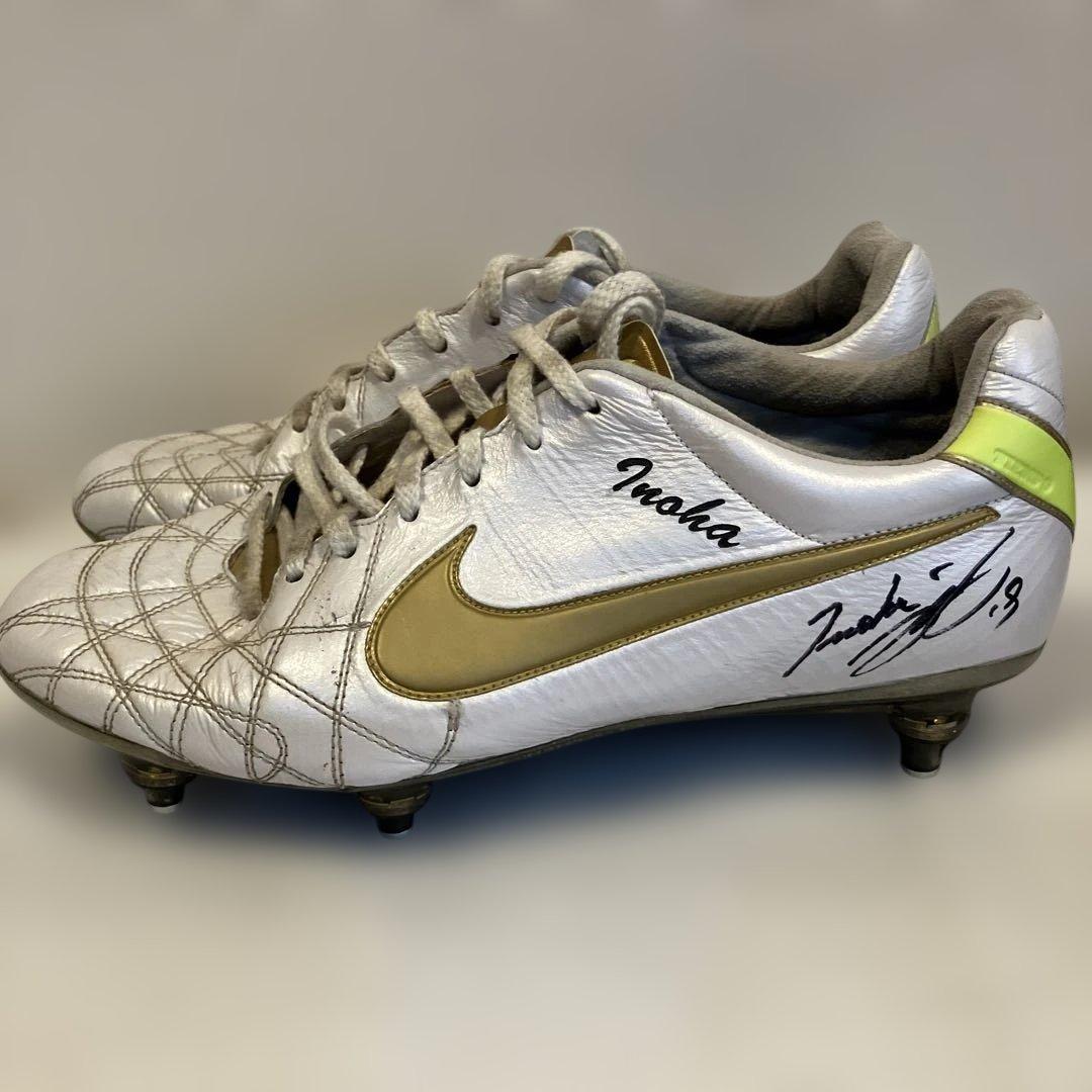 Nike サッカースパイク　伊野波　選手ヴィッセル神戸　サイン入り　着用スパイク