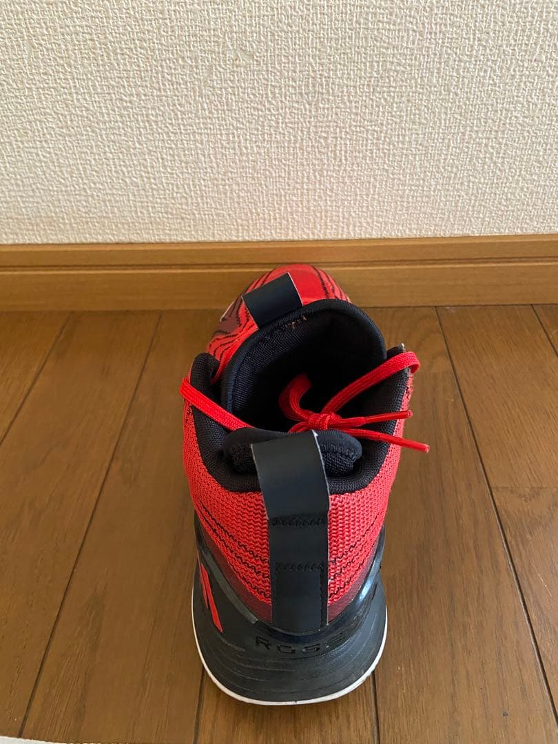 デリックローズ