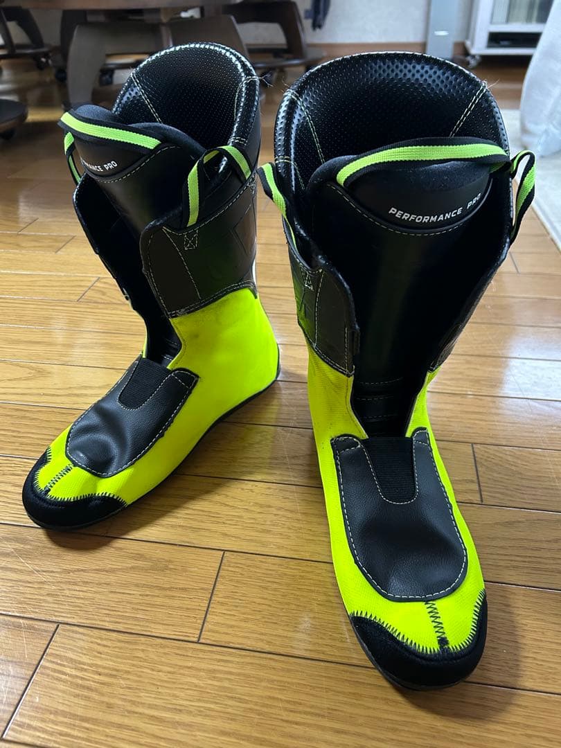 HEAD RS 140 スキー ブーツ