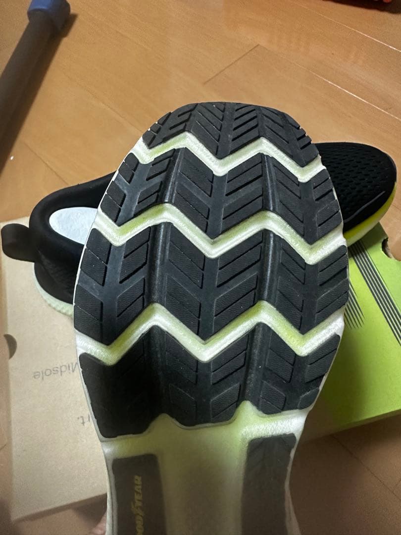 SKECHERS GO RUN RIDE 11 28cm ゴーランライド11