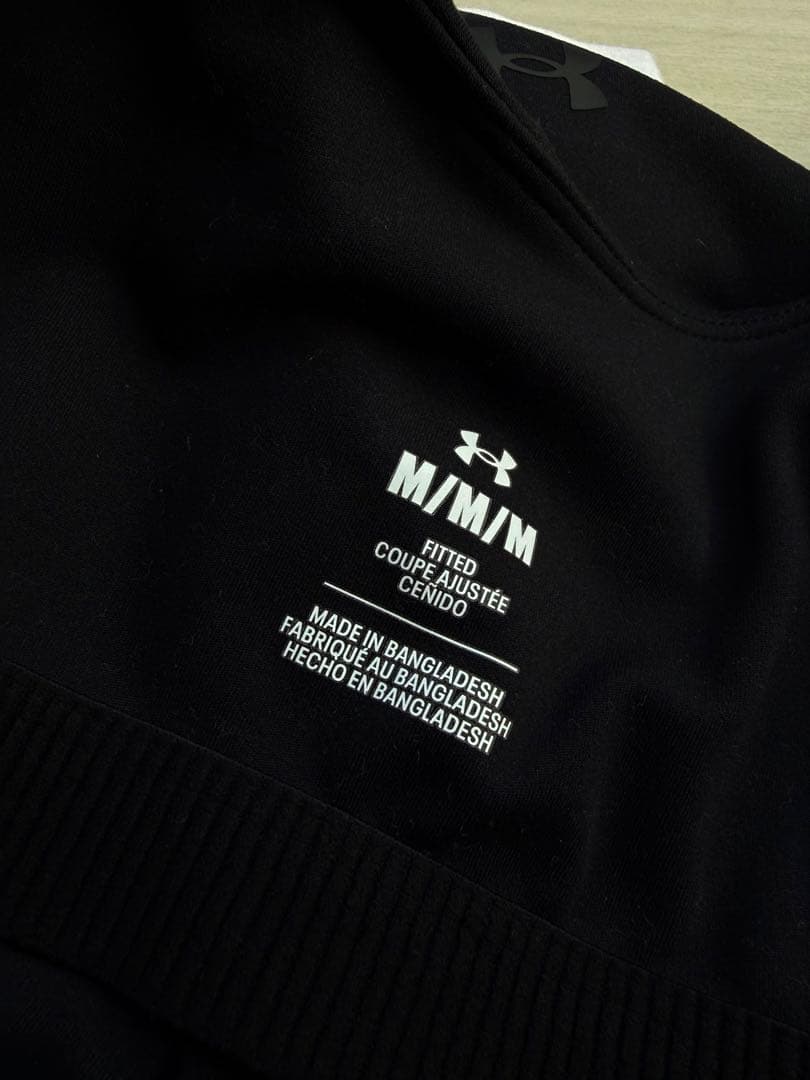 Under Armour フィットドレス ブラック