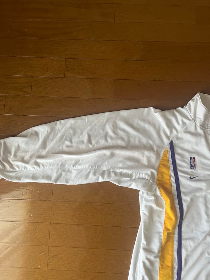 【超希少】NIKE × Lakers ウォームアップジャージ レイカーズ上