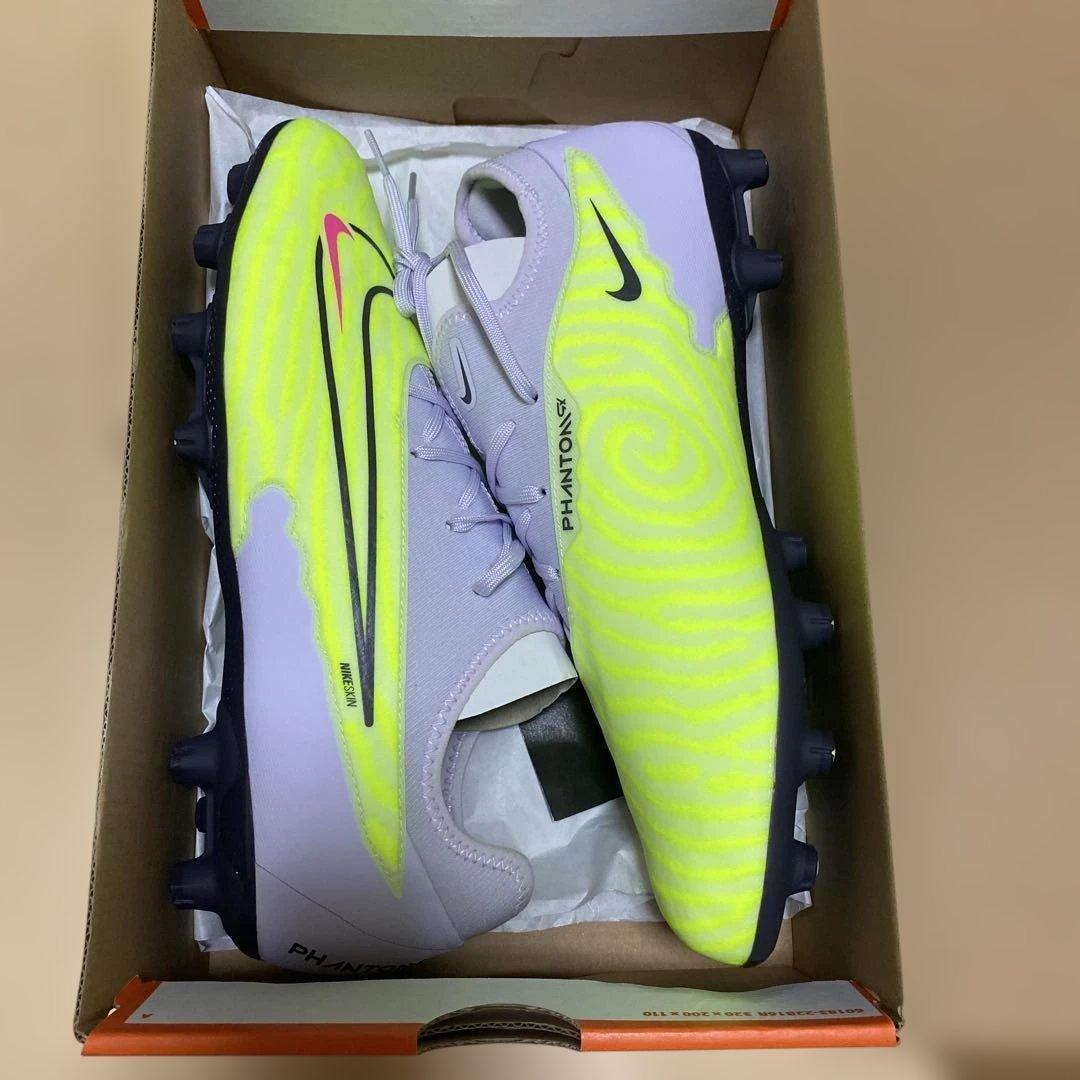 ★新品未使用・送料無料 ナイキ サッカースパイク 黄灰 28★