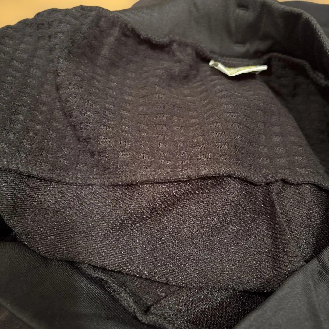 ATHLETA 黒ジャージ 上下