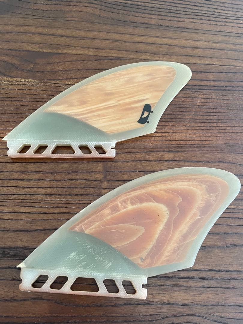 PUSHFINS  ツインキールフィン