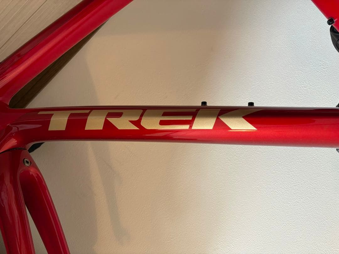 TREK ロードバイク ドマーネ　 ペダル&ホイール＆タイヤなし　配送料込み