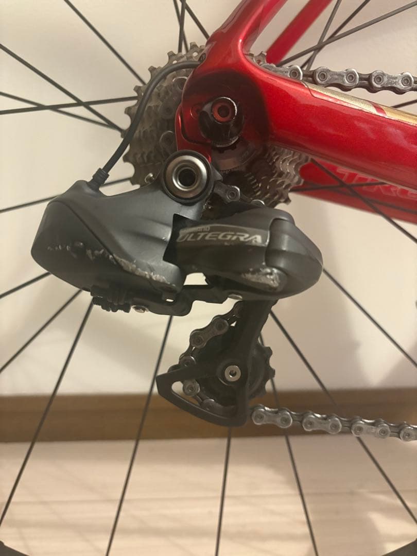 TREK ロードバイク ドマーネ　 ペダル&ホイール＆タイヤなし　配送料込み