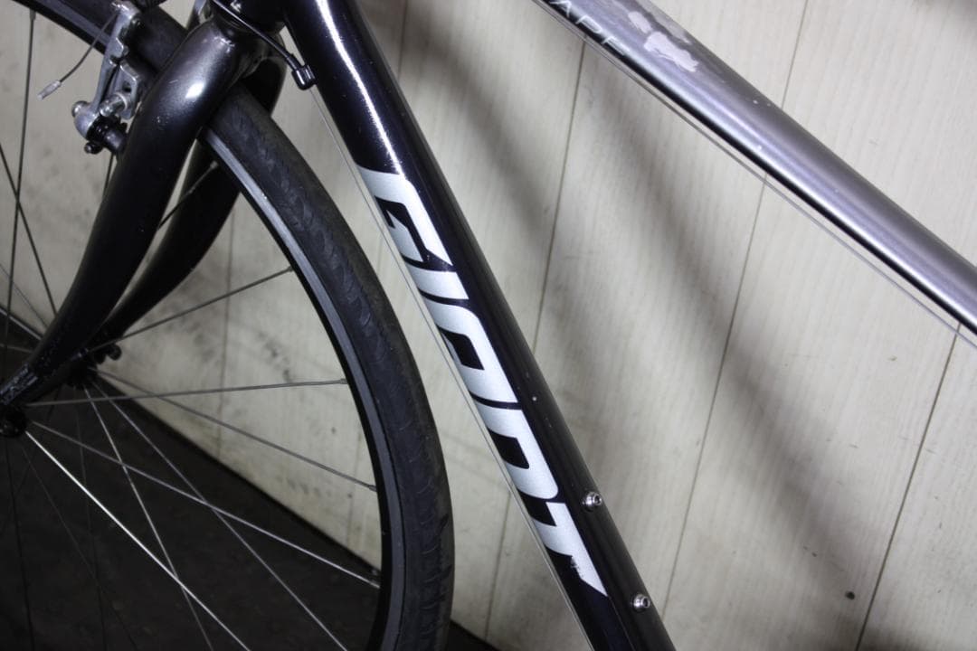 GIANT ESCAPE R3 700C 24速 500mm GREY クロス