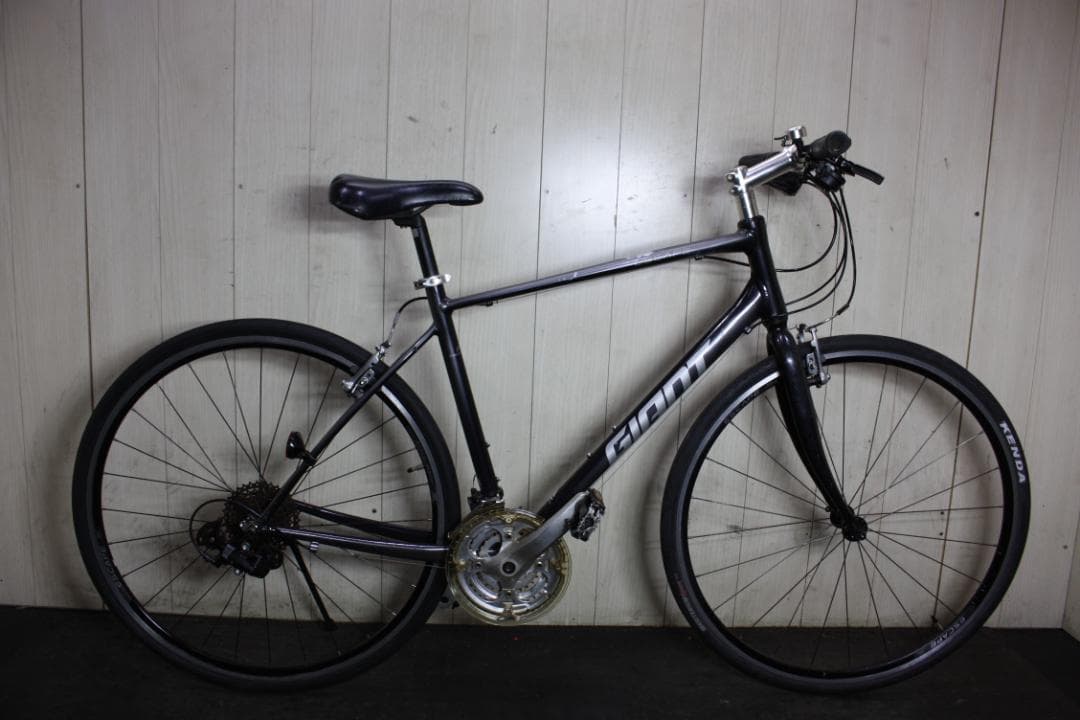 GIANT ESCAPE R3 700C 24速 500mm GREY クロス