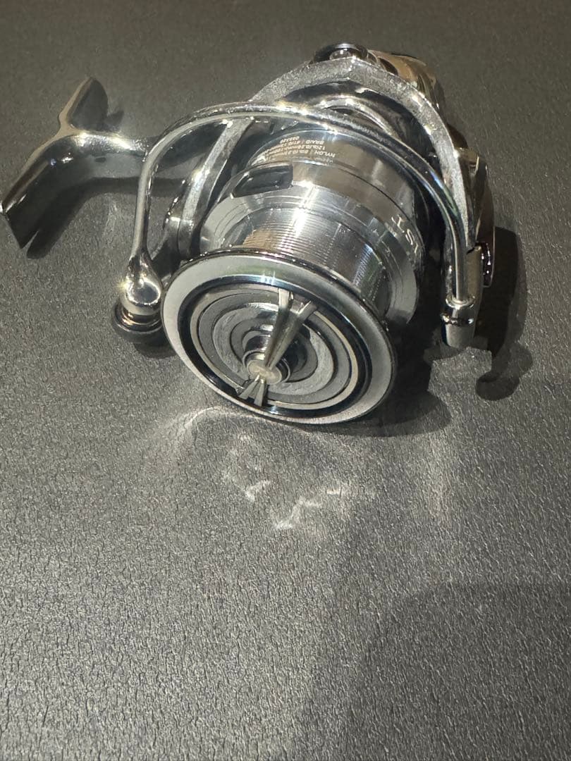18 EXIST LT3000 C-H DAIWA ダイワ　イグジスト