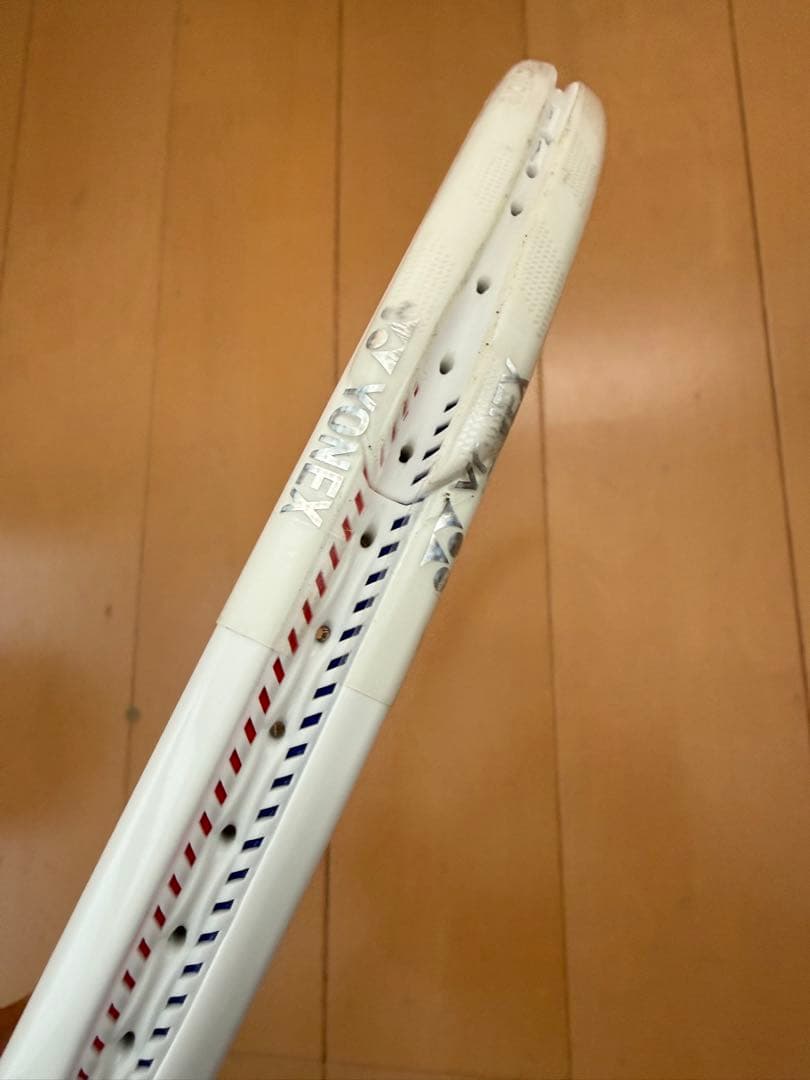2025年モデル テクニファイバー T-FIGHT 300 グリップ2 美品
