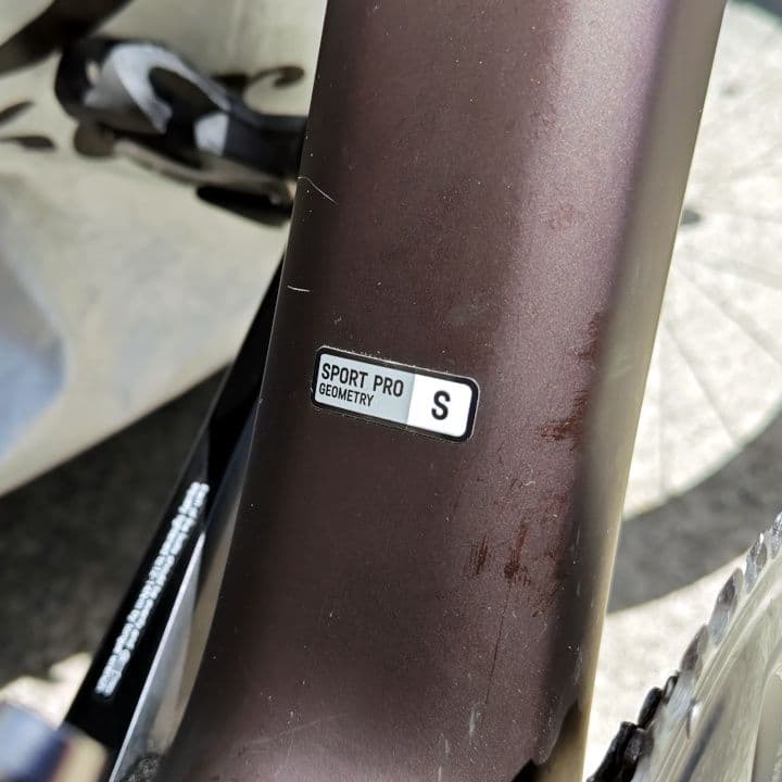 サバその①キャニオン Canyon Ultimate CF SL 8.0