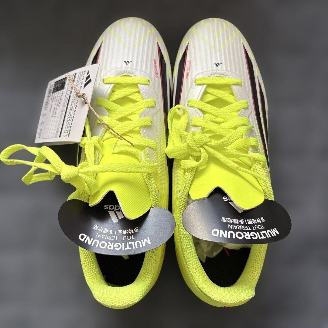 新品☆adidas サッカースパイク　23