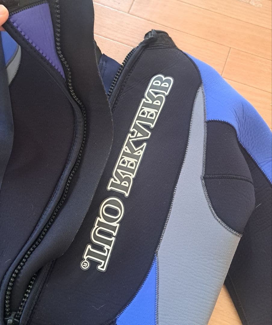 BREAKER OUTダイビングスーツ