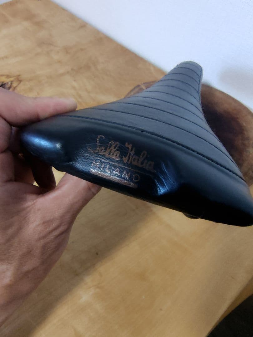 Selle Italia flite bonny サドル