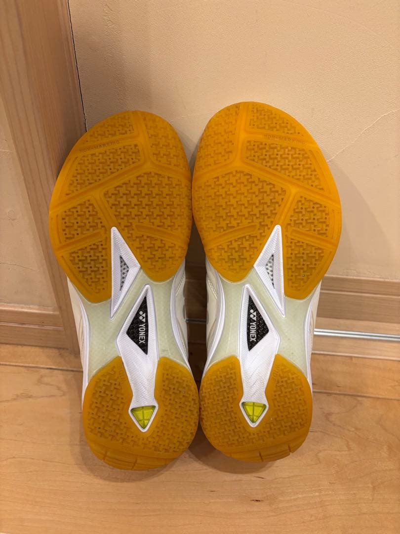 【美品】限定品YONEX パワークッション65Z ワイド 26cm