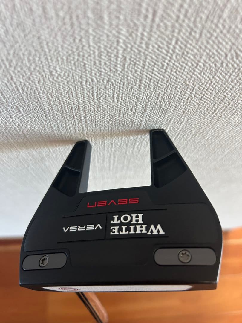 オデッセイホワイトホット VERSA SEVEN 36インチ