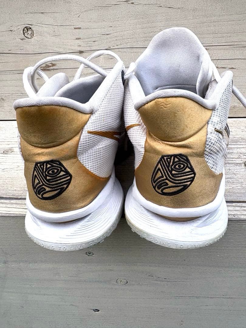 NIKE カイリー Kyrie 7 バスケットボール シューズ