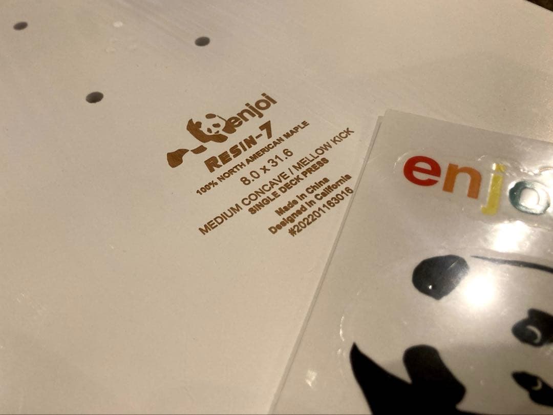 【廃盤/未使用】ENJOI skateboard 8.0 スケボーデッキ