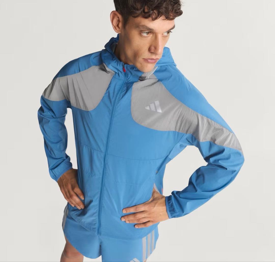 アディゼロ　ランニングウェア上下セット　新品