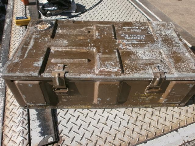 め*5様 米軍　81ｍｍ　迫撃砲用　弾薬箱 　アンモボックス