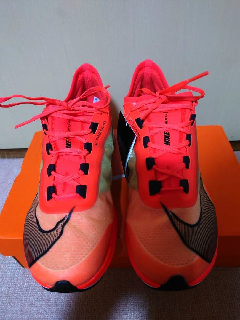 ナイキ 27cm ZOOM FLY 3 未使用 AT8240-601