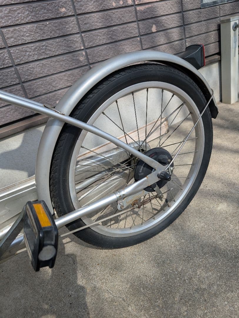 ブリヂストン　ミンナ　前2輪後1輪　大人用3輪車
