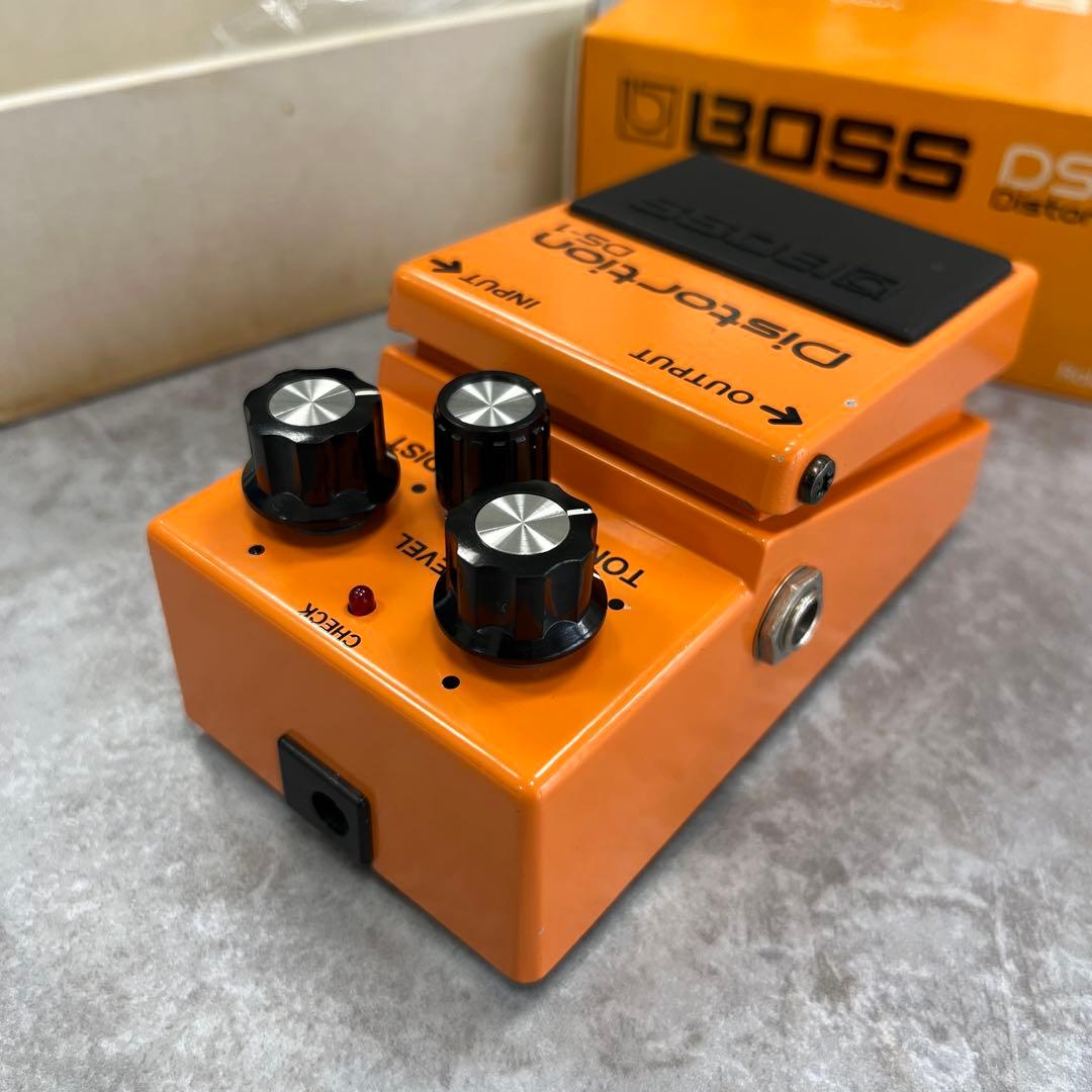 BOSS DS-1 Distortion ディストーションペダル