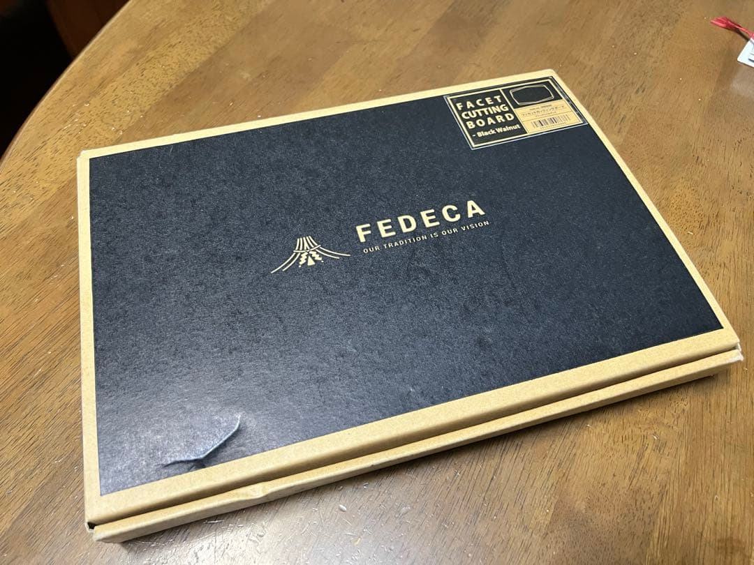 ひ*ん様 フェデカ fedeca ファセットカッティングボード （ウォルナット）