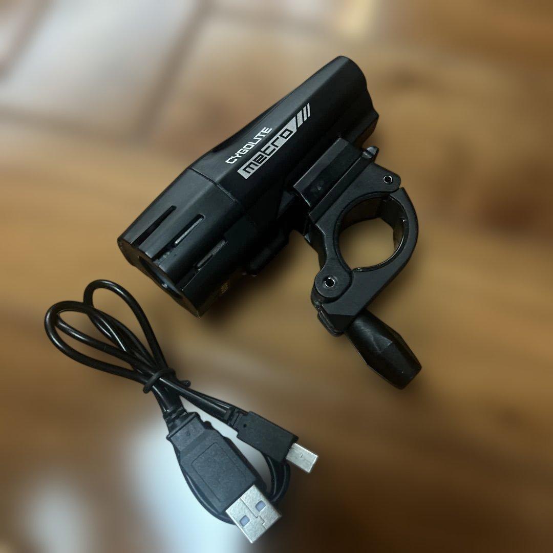 込み CYGOLITE (サイゴライト) Metro 600ルーメン