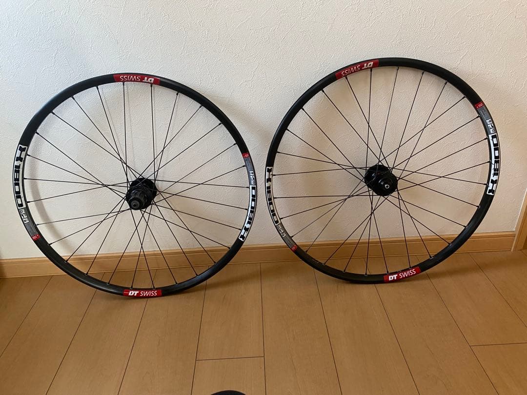 DT Swiss X1800 完組ホイール 26インチ ディスク6穴専用