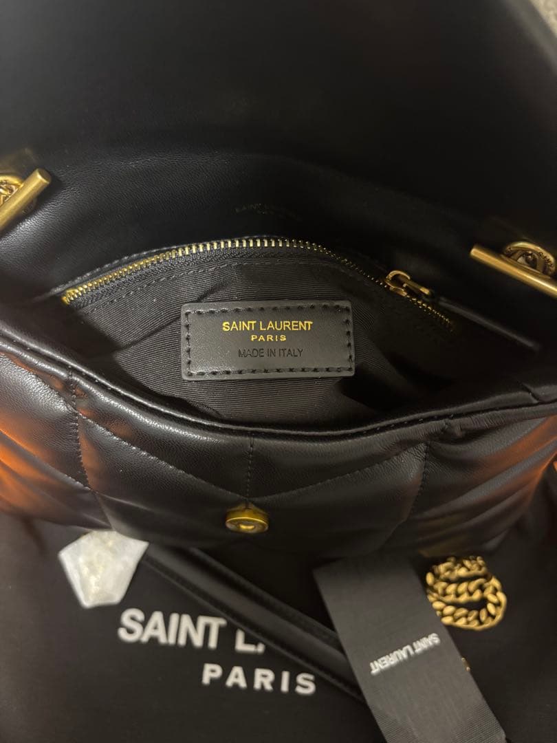 SAINT LAURENT 黒 レザー ショルダーバッグ本日限定