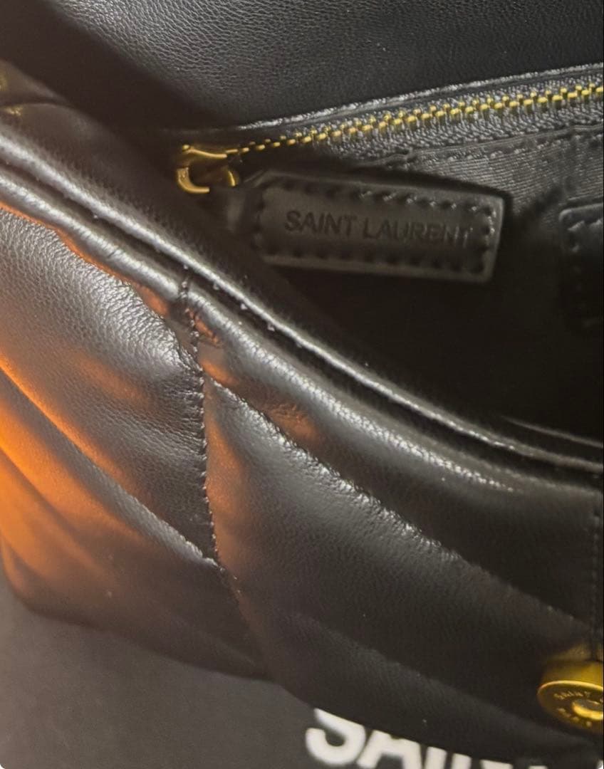 SAINT LAURENT 黒 レザー ショルダーバッグ本日限定