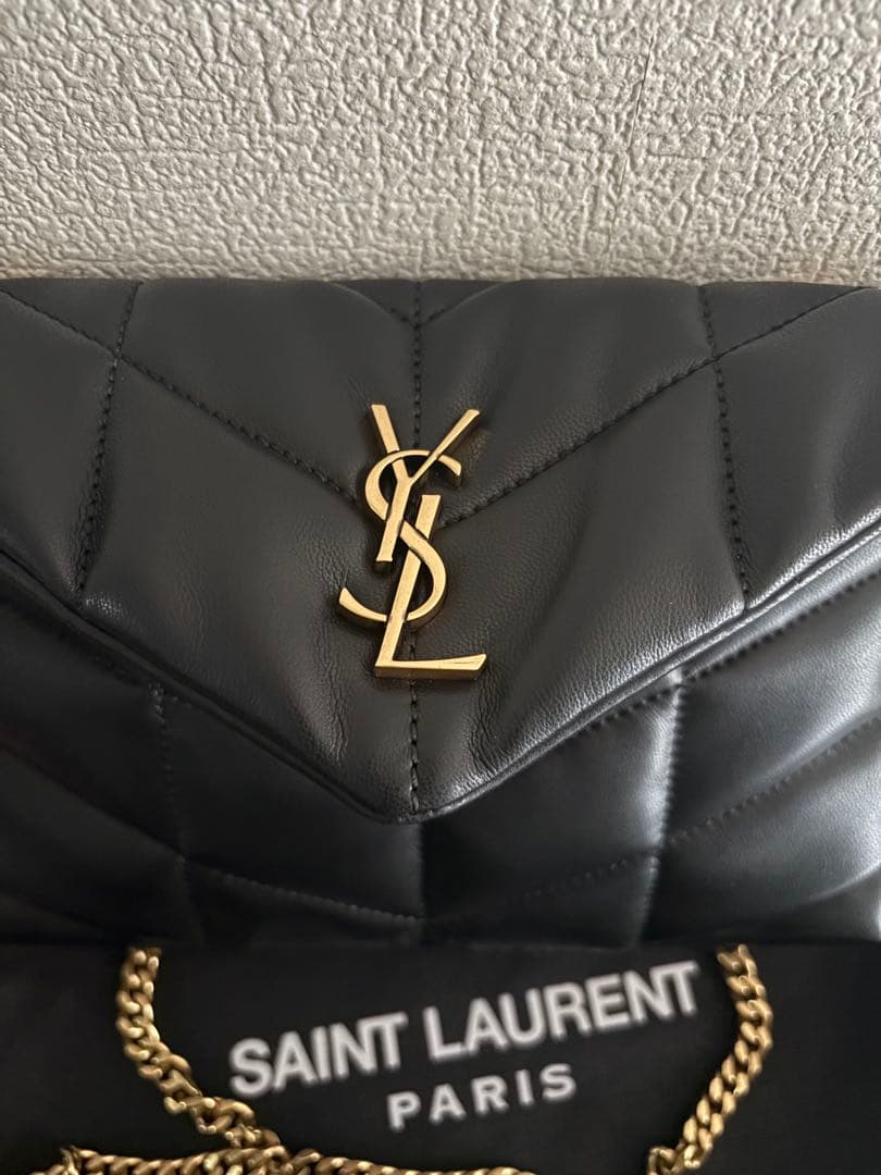 SAINT LAURENT 黒 レザー ショルダーバッグ本日限定