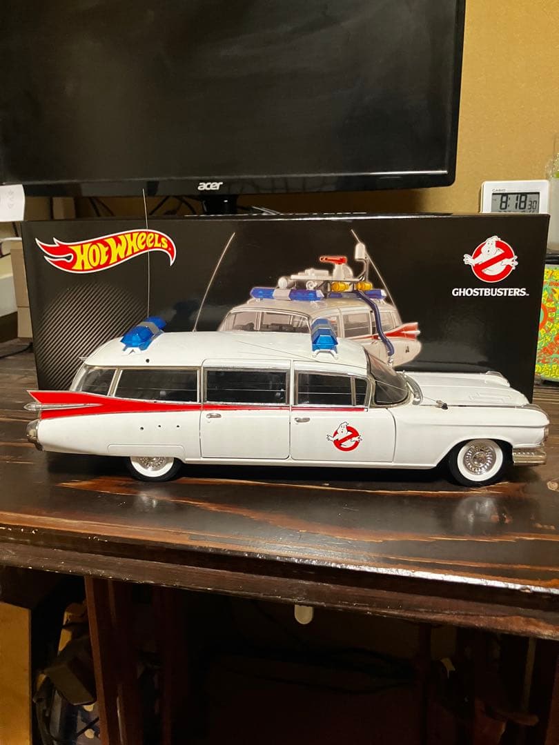 Hot Wheels Ghostbusters Ecto-1 1/18 ジャンク