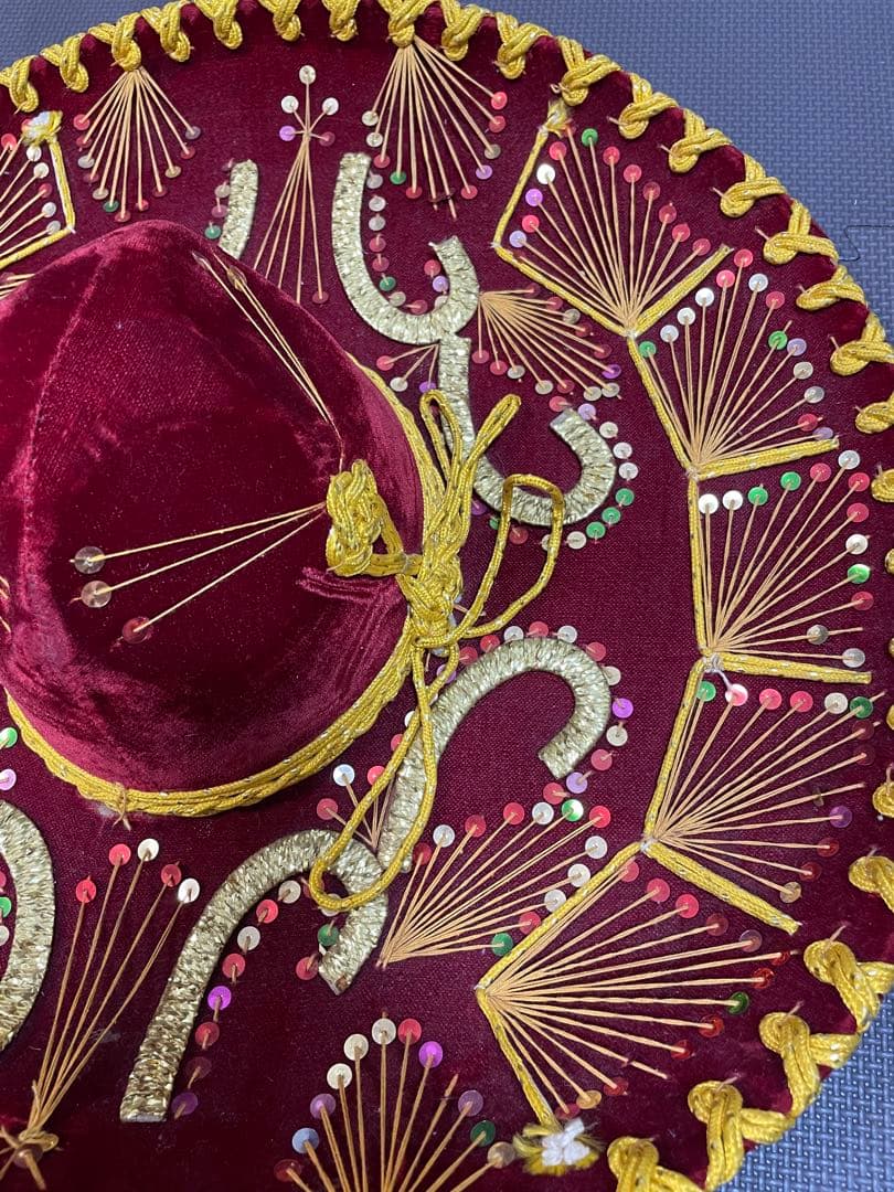 ソンブレロ メキシカンハット　ベロア　アンティーク メキシコ　刺繍入り　赤色