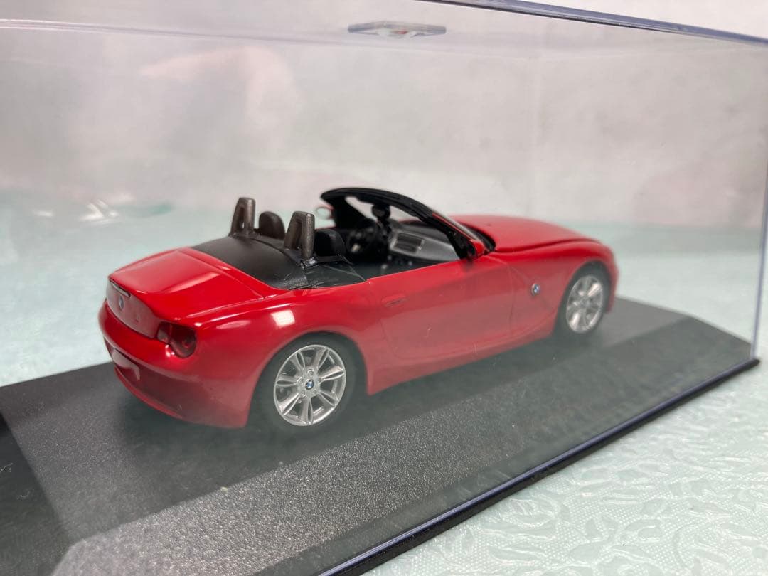 ミニチャンプス　 Z4 2002年　レッド